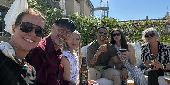 Jetsetting in Rome and drinking Peroni on an Italian rooftop cafe!